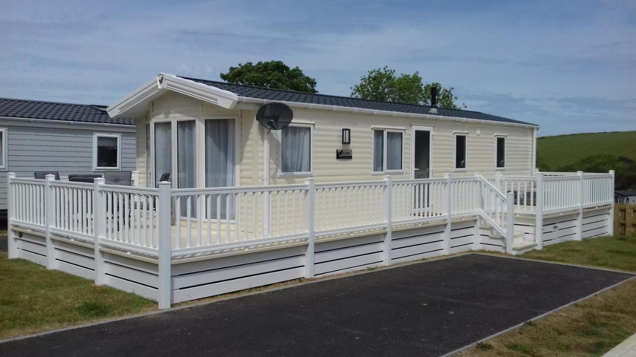 Campsite Porth Retreat At Newquay Bay *